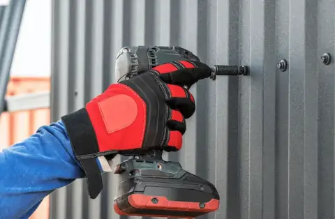 Travaux de zinguerie - Trélévern